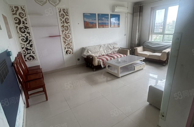 宝徕花园，106万三室朝阳双卫带车位免大税，人民公园北邻