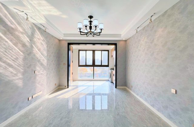 保利香槟国际3室2厅94㎡186万二手房图片