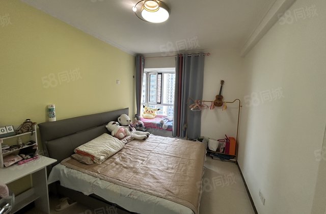 新东方龙湾在水一方 精装修  划老文轩 二实验