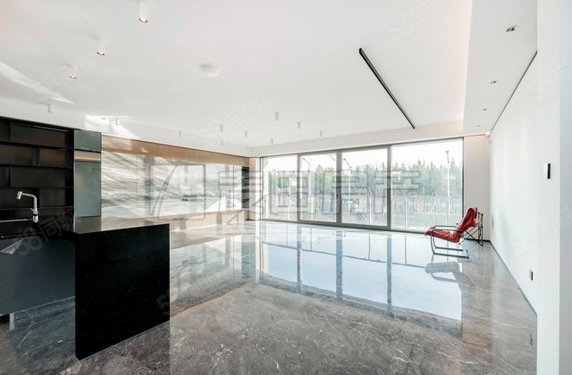 圆明天颂5室2厅290㎡4500万二手房图片