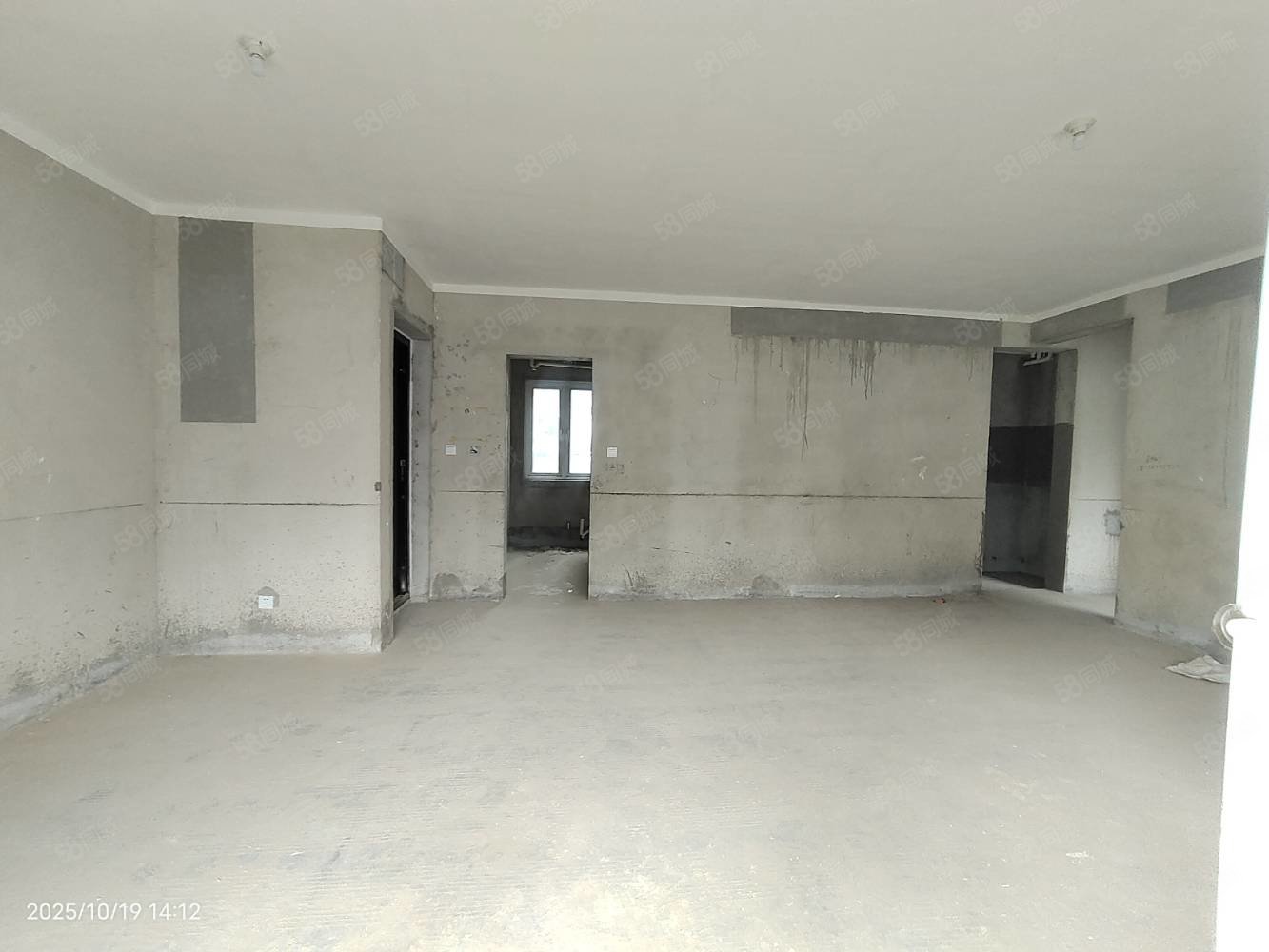 圣桦锦江天玺4室2厅2卫145㎡南北85万