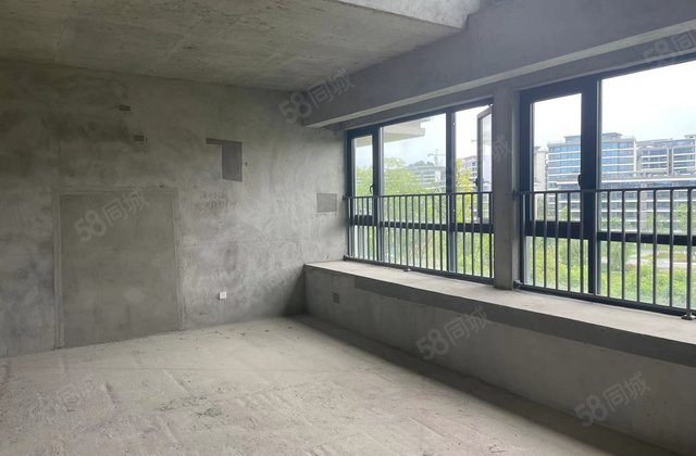 中梁大唐壹号院4室2厅136㎡129.6万二手房图片