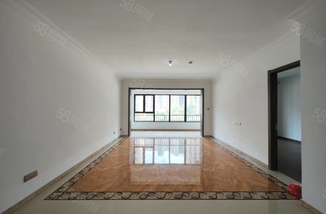 清水湾附近碧桂园国岳府 四室边户 送车位 免大税 诚心出售