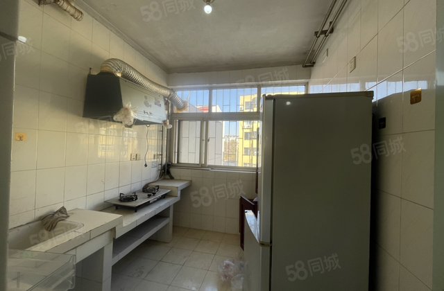 东昌中学 停车方便   楼层 多层 水城中街 花园路 可议价