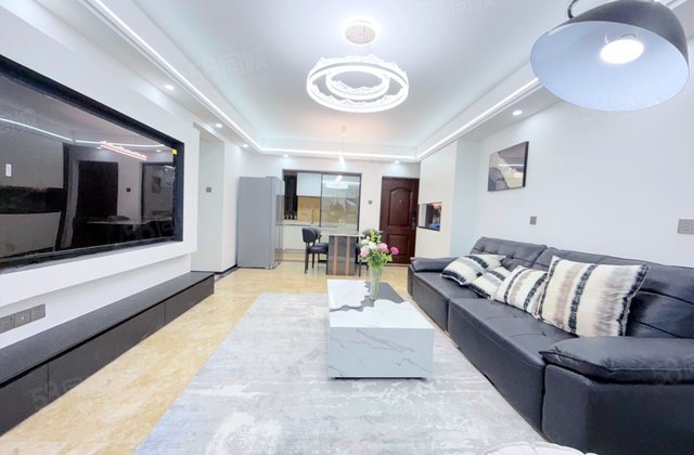 阿普阿布4室2厅113.46㎡150万二手房图片