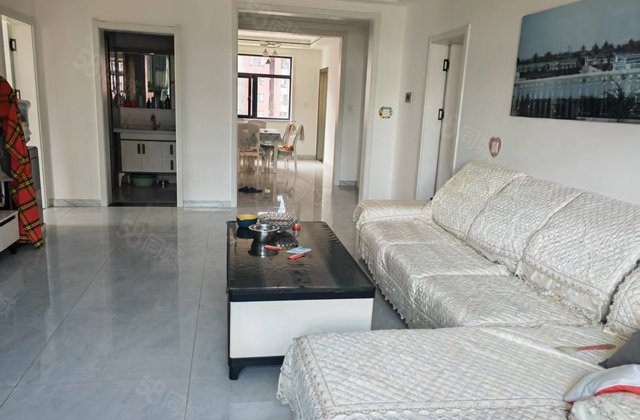 常乐紫庭小区3室2厅149.49㎡130万二手房图片