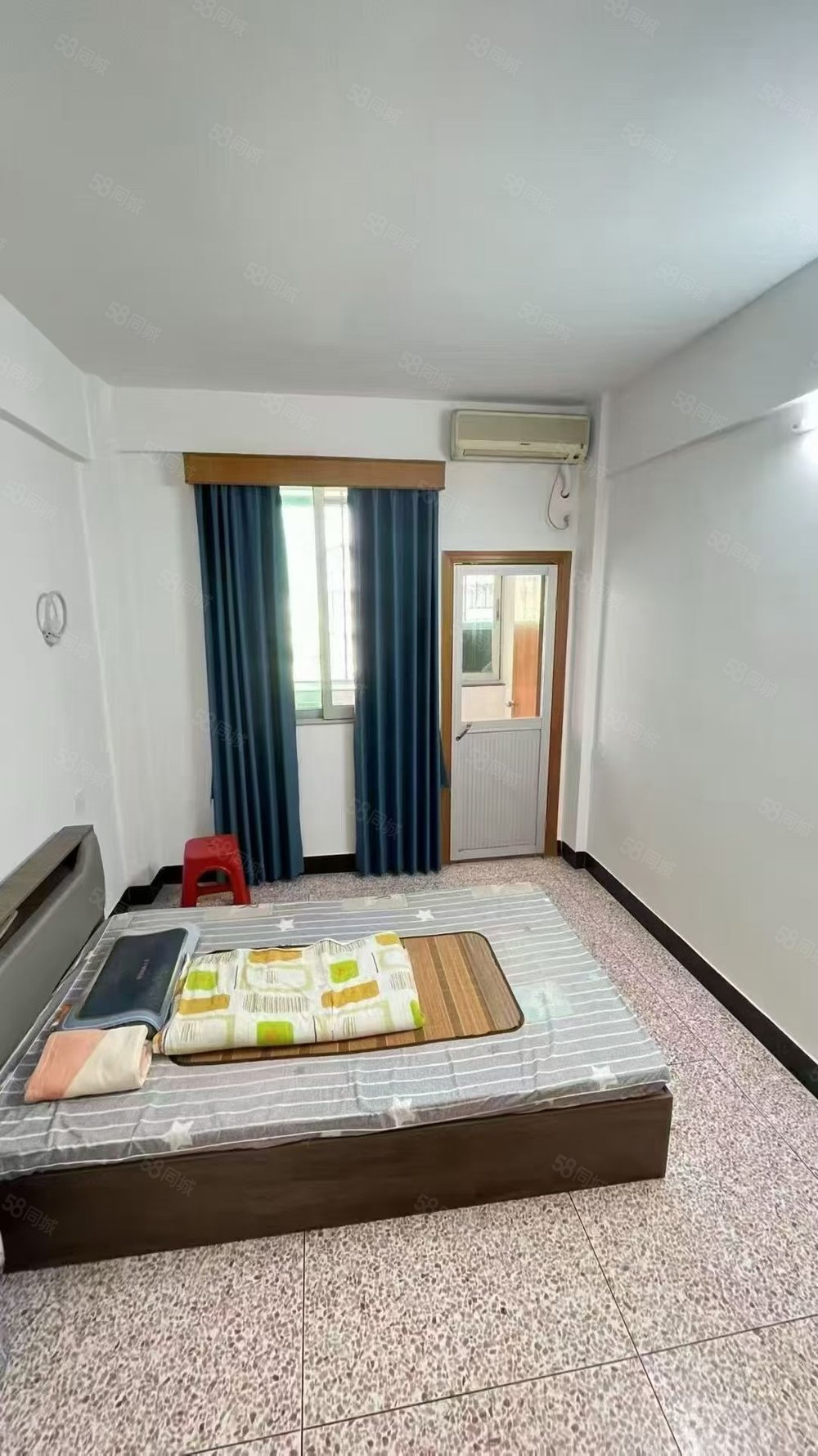 西荣路小区3室2厅1卫95㎡南北32万