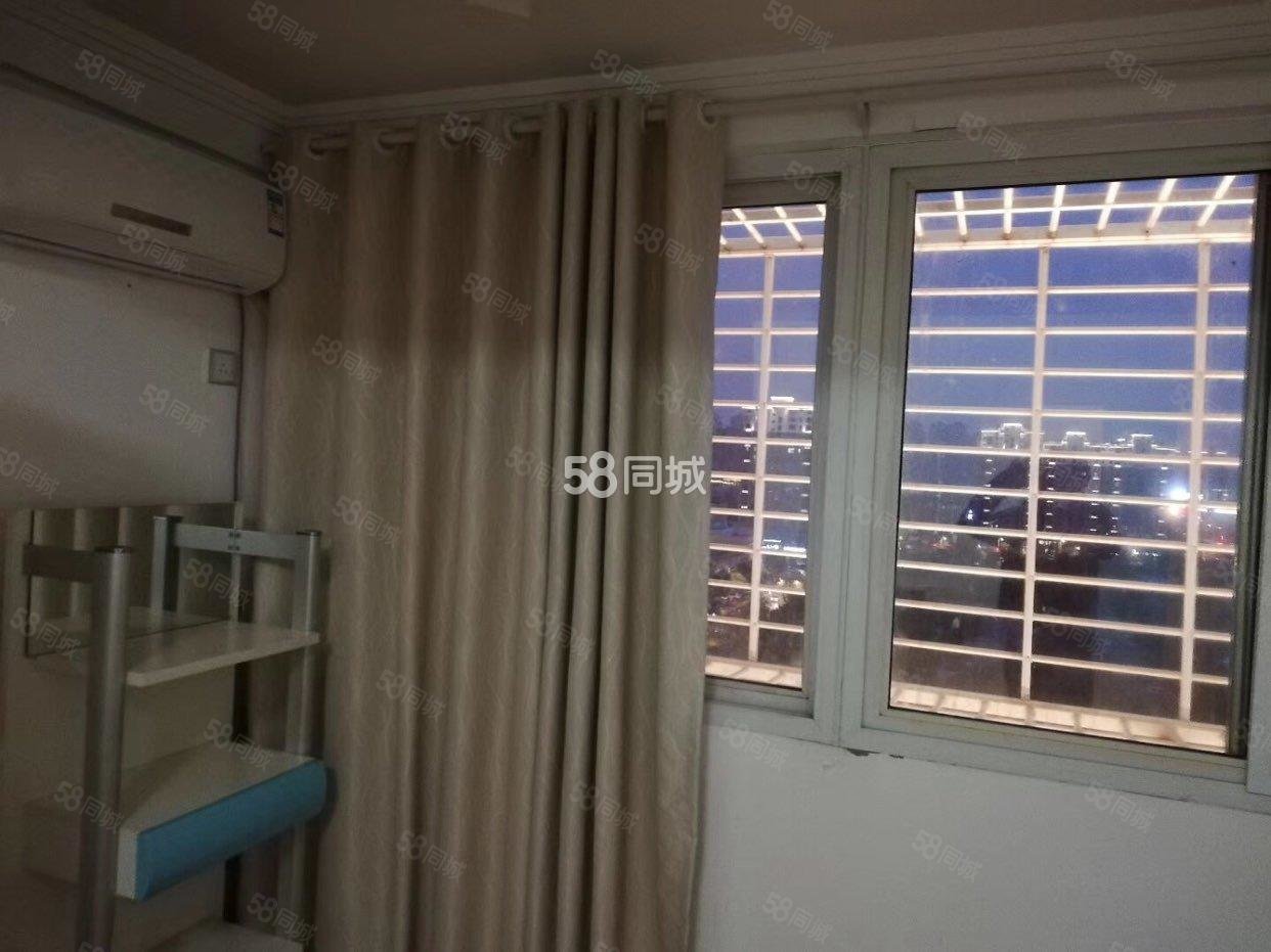 金品名门世家3室2厅1卫125㎡南46万