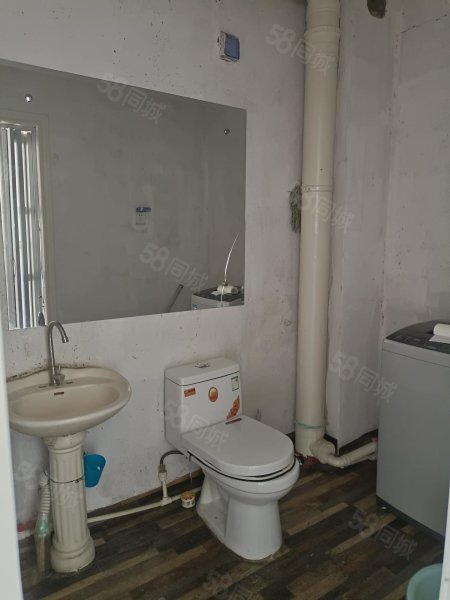 一品华府2室1厅1卫86㎡南北35万