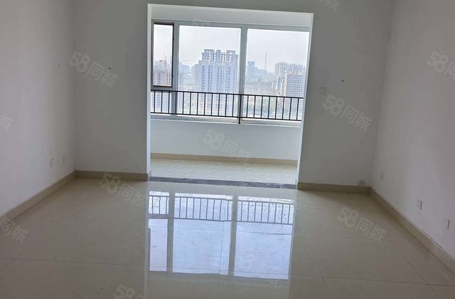 东关国际西区未住新房