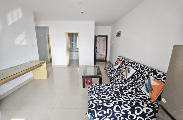 万达北邻 电梯好房 送储藏室 房东急售 随时可看房