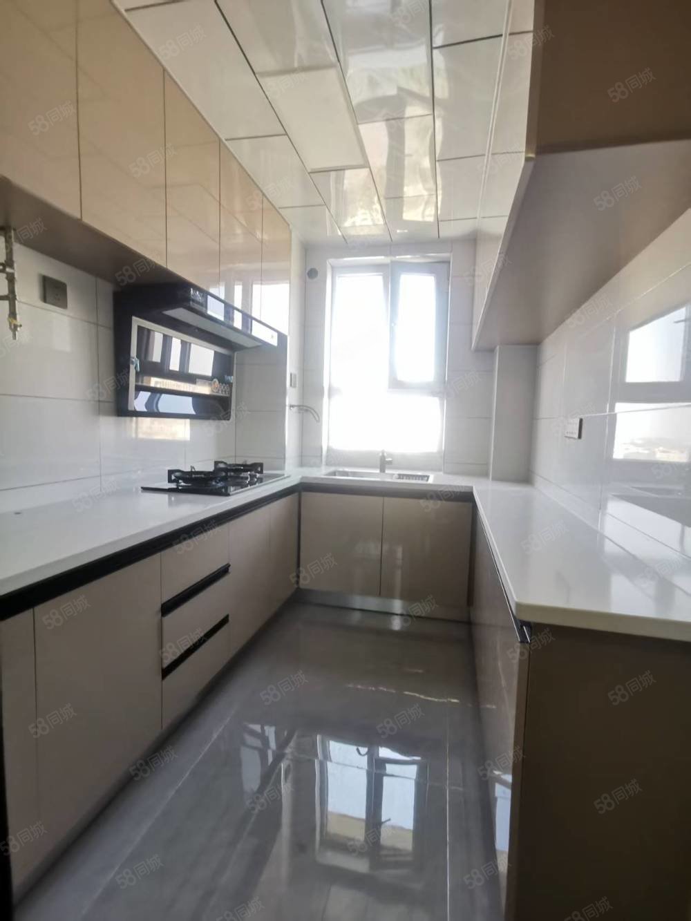 青湖铭城2室2厅1卫90.2㎡南北37.8万