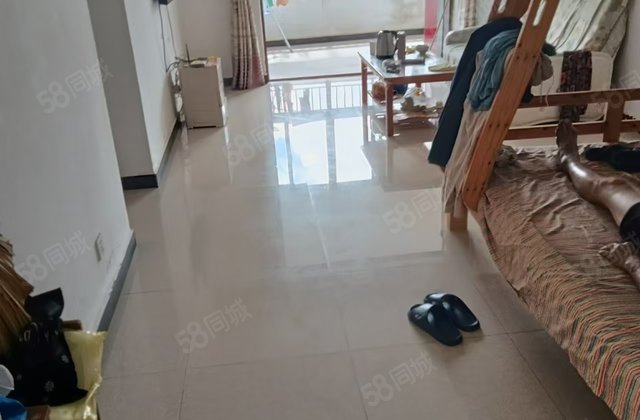 四季春天温泉小镇1室1厅50.13㎡18万二手房图片