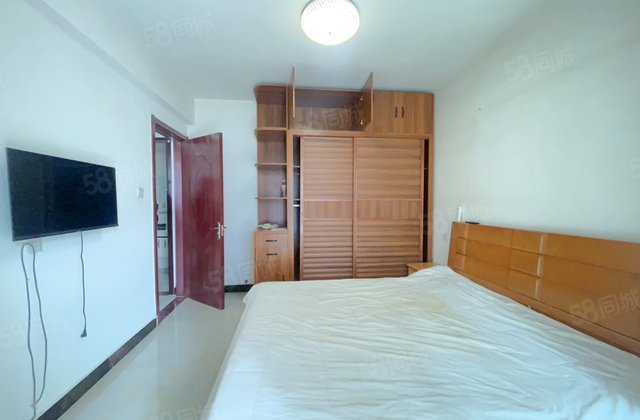 总高18 送车位 挨阿尔卡迪亚 欧景丽都 金柱康城可按揭