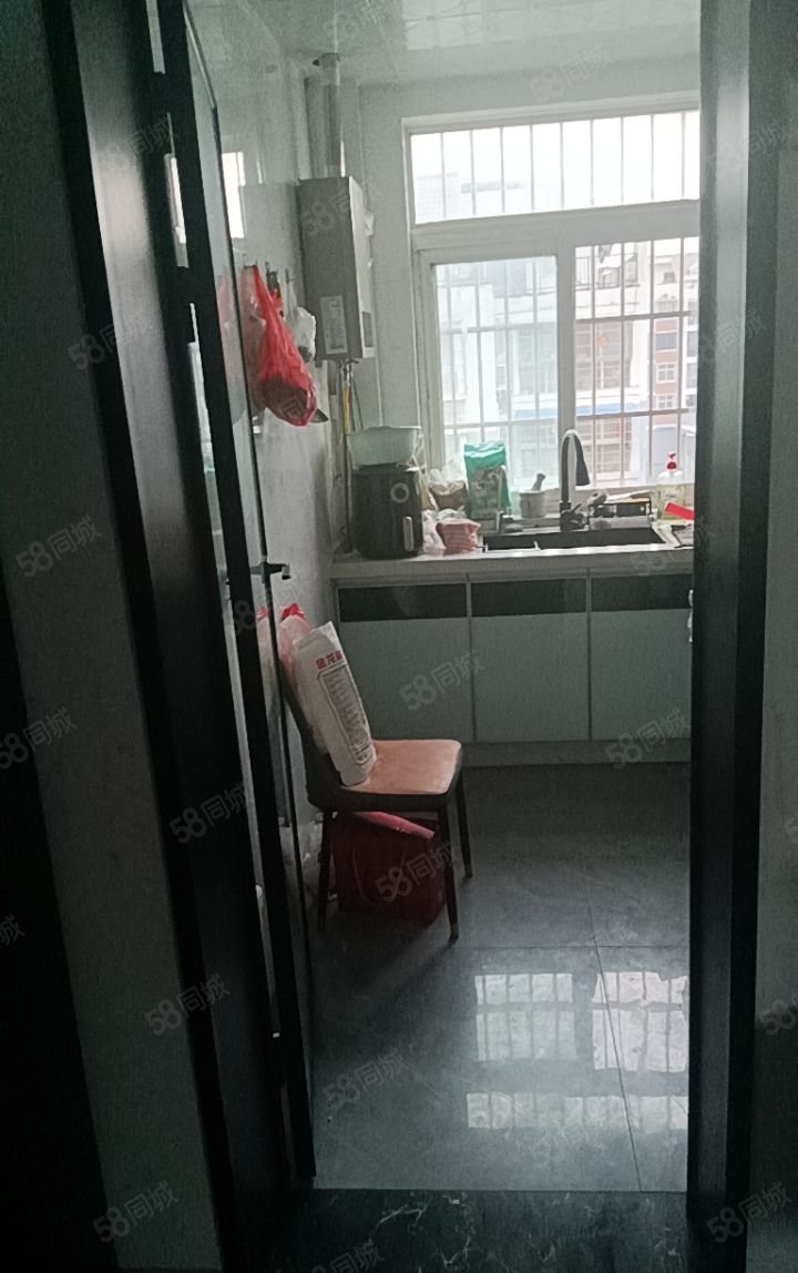 和谐佳苑2室1厅1卫62.39㎡东北13万