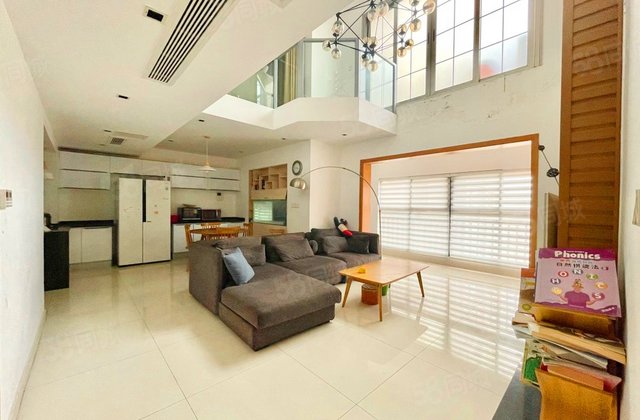 橡树湾B区5室2厅73.4㎡160万二手房图片