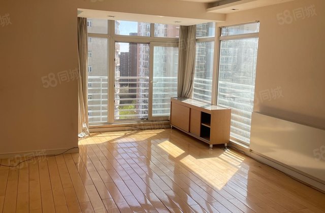 远洋天地2室1厅120.45㎡688万二手房图片