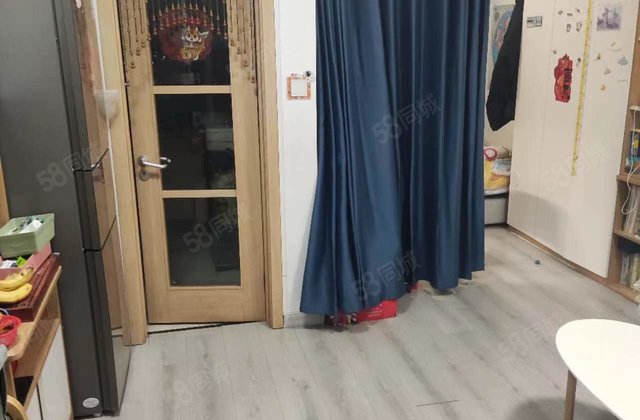 文轩外国语电梯房  裕昌文轩小区 72平 楼层好 视野无遮挡