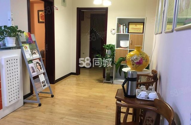 华世隆国际公寓2室2厅153㎡839万二手房图片