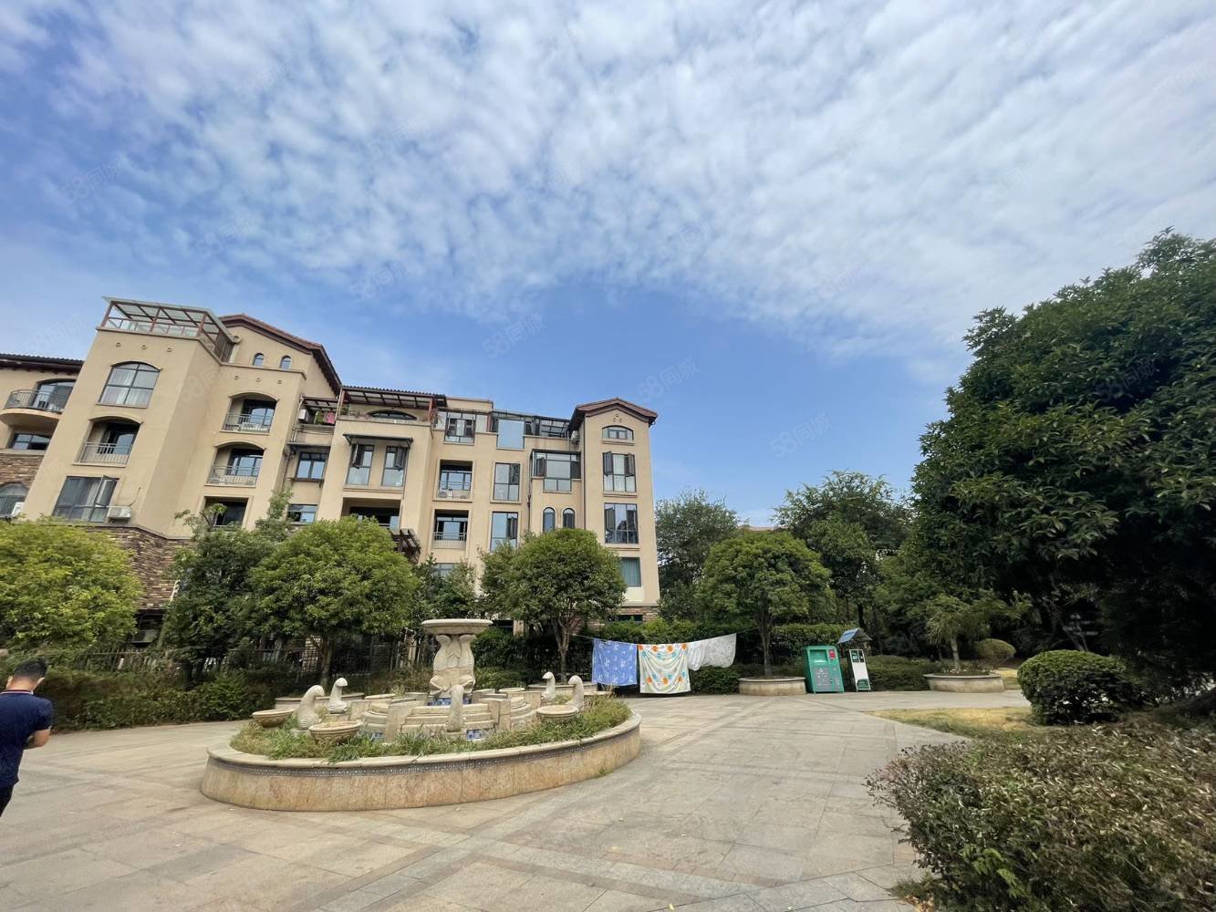 【10图】堤亚纳湾超大花园洋房,产权177平,花园300平,南北通透,堤亚纳