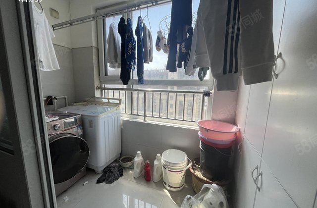 急售 火车站西 佳苑新城 三室边户电梯房 南北通透 带储藏室