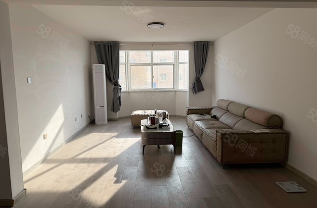 中景华庭A区(公寓住宅)3室2厅140㎡108万二手房图片