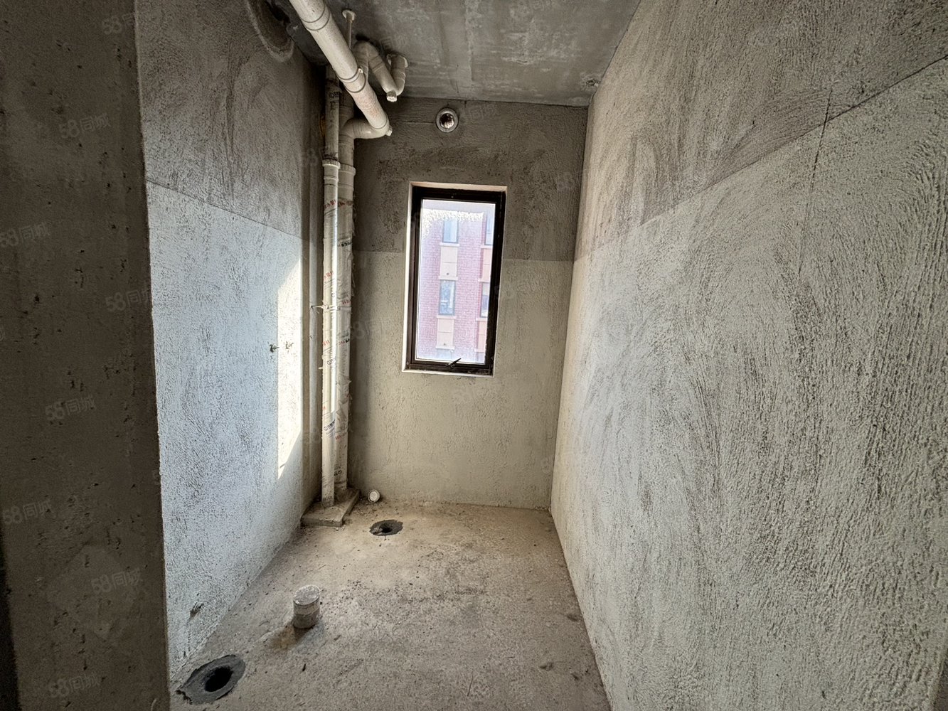 中铁诺德雍景台3室2厅2卫117㎡南北70万