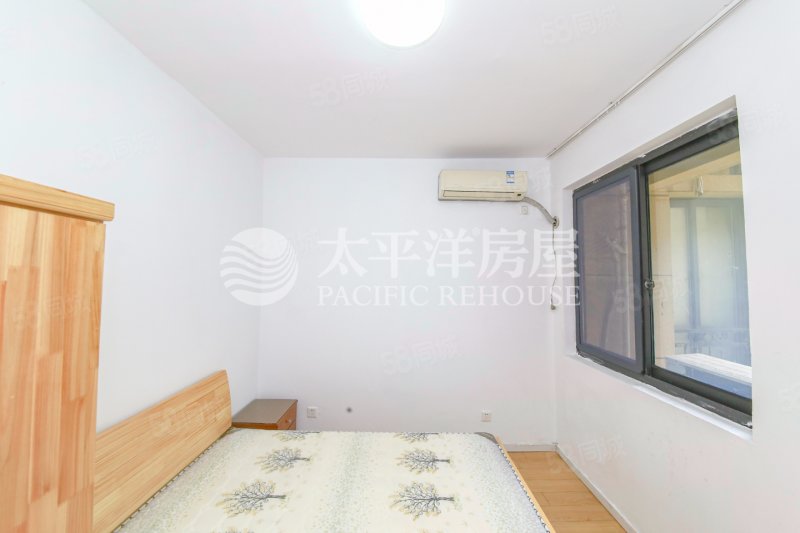 保利叶上海(一期公寓住宅)2室2厅1卫78.65㎡南315万