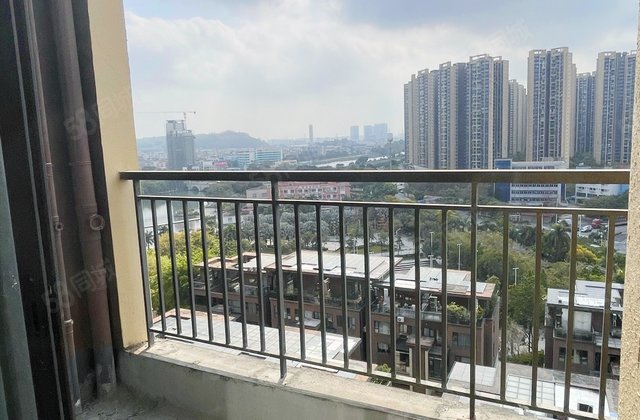 路劲天隽汇4室2厅92㎡115万二手房图片