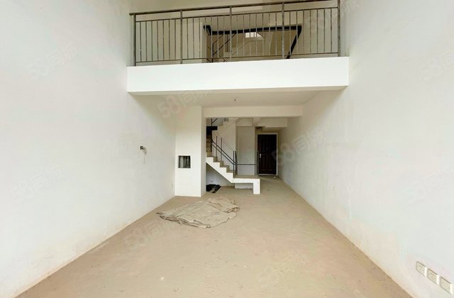 盈峰翠邸4室2厅153.25㎡120万二手房图片