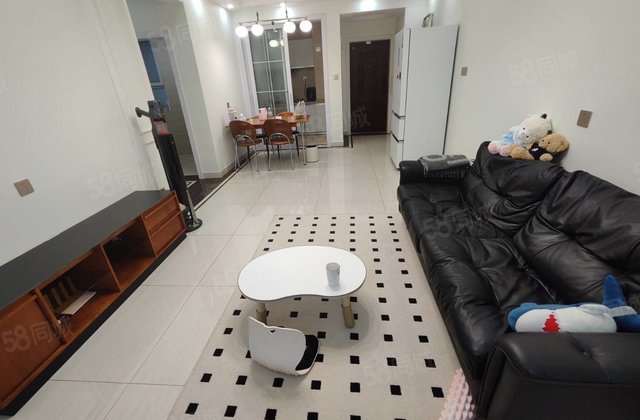 急售！星光清水湾 精装三室全明双阳台 送车储免大税