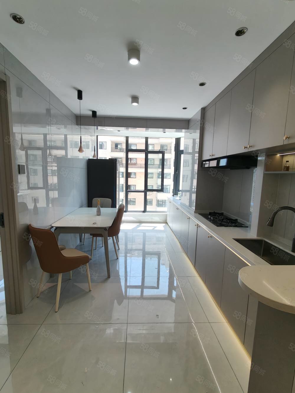 新天地小区2室1厅1卫72㎡南49万