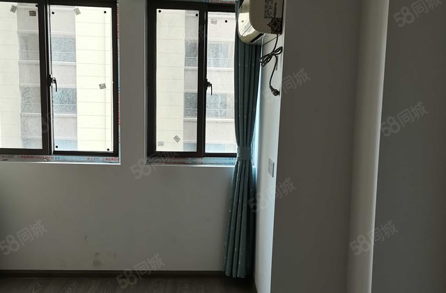 中辰书香里(商住楼)3室2厅59.5㎡29.8万二手房图片