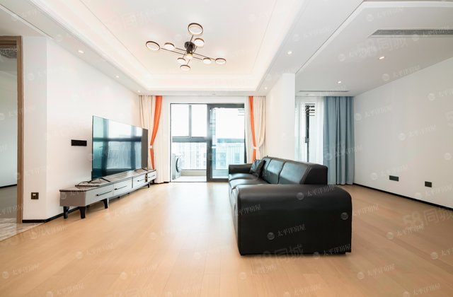 UNICITY万科天空之城(四期)3室2厅135.02㎡899万二手房图片