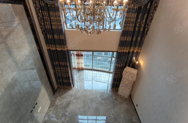 香格里拉国际城5室3厅185.7㎡155万二手房图片