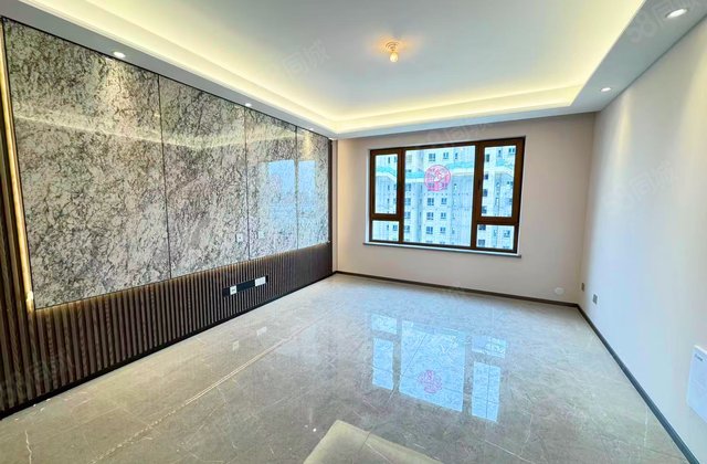 龙湖天璞3室2厅120.76㎡120万二手房图片