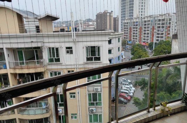 银翠轩3室2厅105㎡86万二手房图片