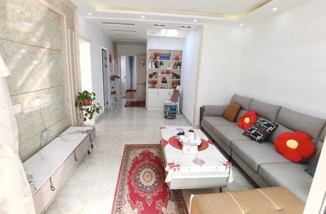 水岸花语多层洋房 精装婚房 送车位储藏室