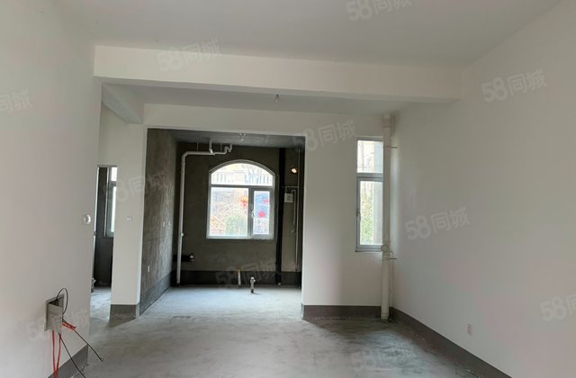 名仕温泉国际城(别墅)2室2厅100㎡77万二手房图片