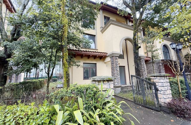 海航中国集锦润青城(别墅)3室3厅175㎡128万二手房图片