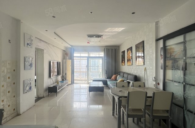 香江 鸿顺花园 月亮湾 颐馨园 电梯房 停车方便 结婚用房