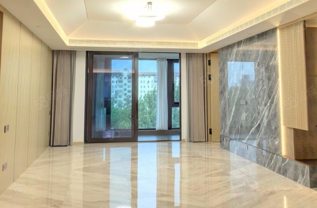 江万府5室2厅200㎡850万二手房图片