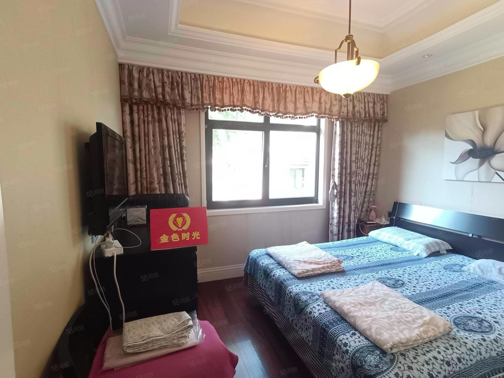 君山別墅6室5廳4衛(wèi)391.84㎡南北790萬(wàn)