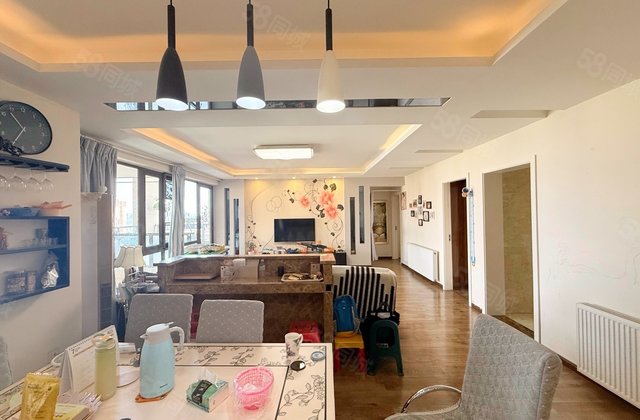 南湖国际社区(南区)4室2厅152.5㎡200万二手房图片