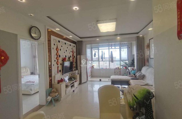 新出业主急售房 新城邦带电梯 东边户 免 税 随时看房