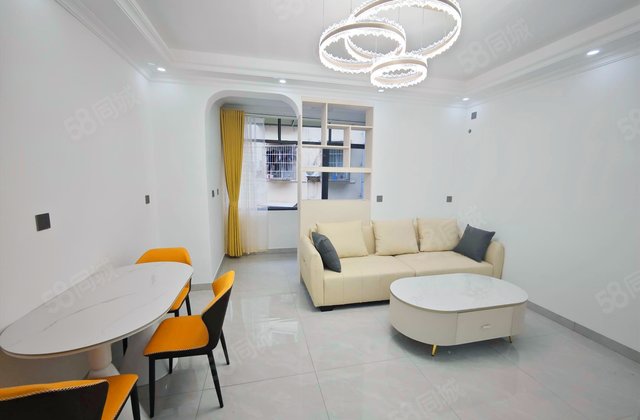 五坪小区2室1厅63.26㎡66万二手房图片