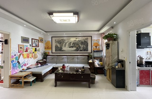 一诺林花小筑 近医院 楼层好 房龄新 装修好 商品房