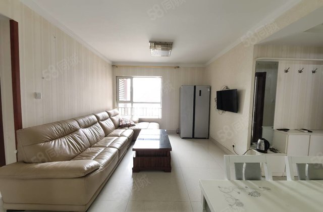 诚心卖6千 精装 徒骇河旁 荣盛水岸花语 上滨河东苑三居