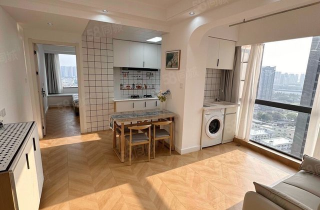 润富国际花园(商住楼)2室1厅52㎡50.5万二手房图片