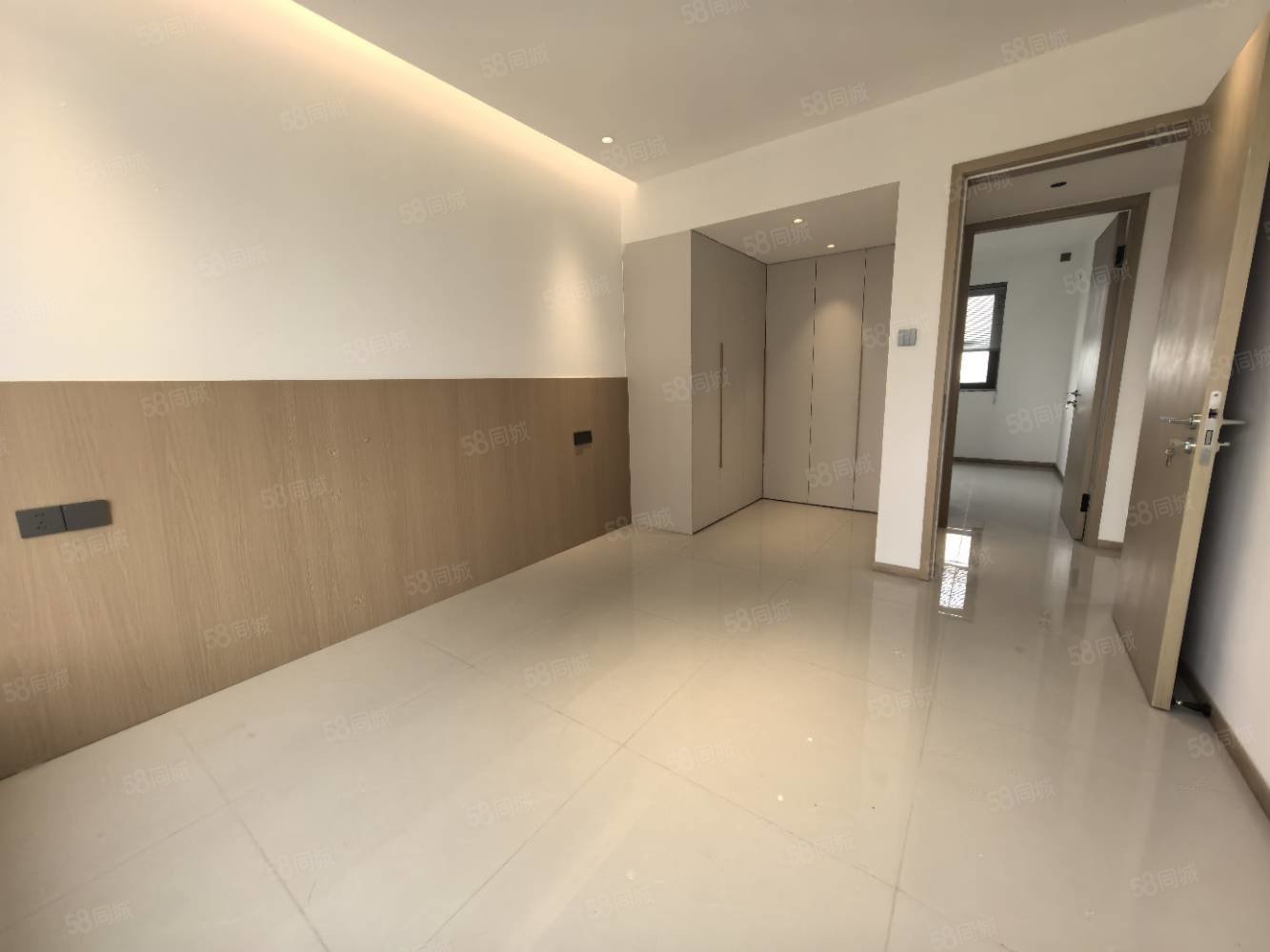 碧桂园凤熹台3室2厅2卫117㎡南北73万